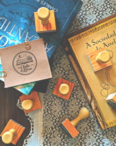 Carimbo Literário Personalizado – Kit para Clube do Livro (10 Carimbos)