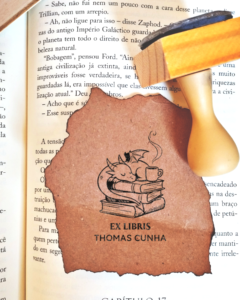 Carimbo Literário - Dragão dormindo